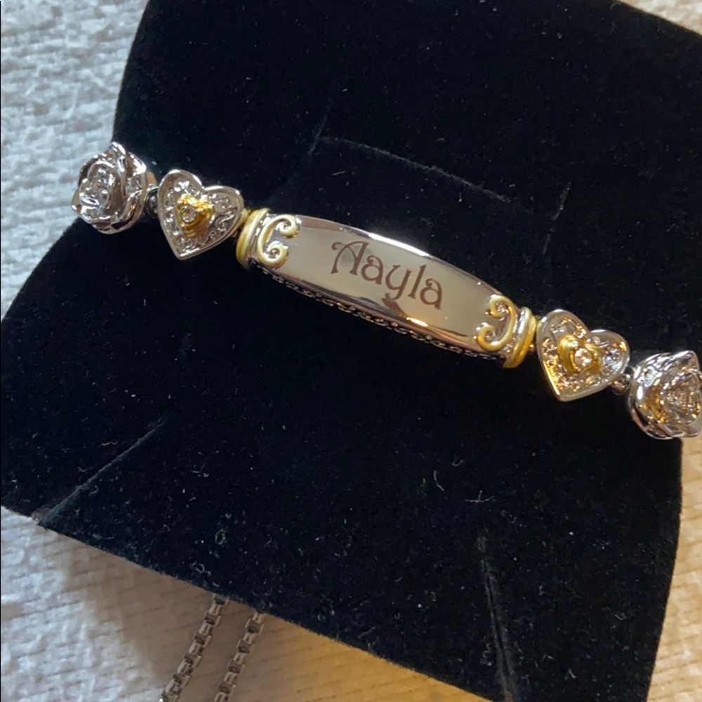 Bracelet - Picture 3 of 8